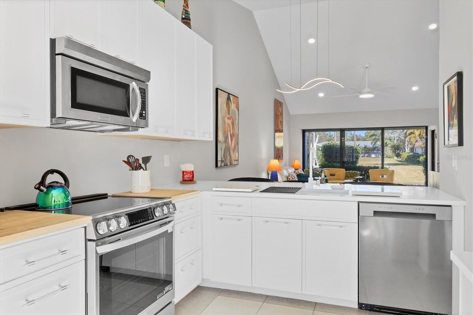 5222 MYRTLE WOOD #9, SARASOTA, FL — photo 16