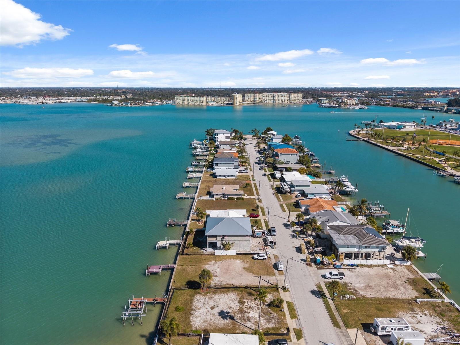 15307 HARBOR DR, MADEIRA BEACH, FL — photo 16
