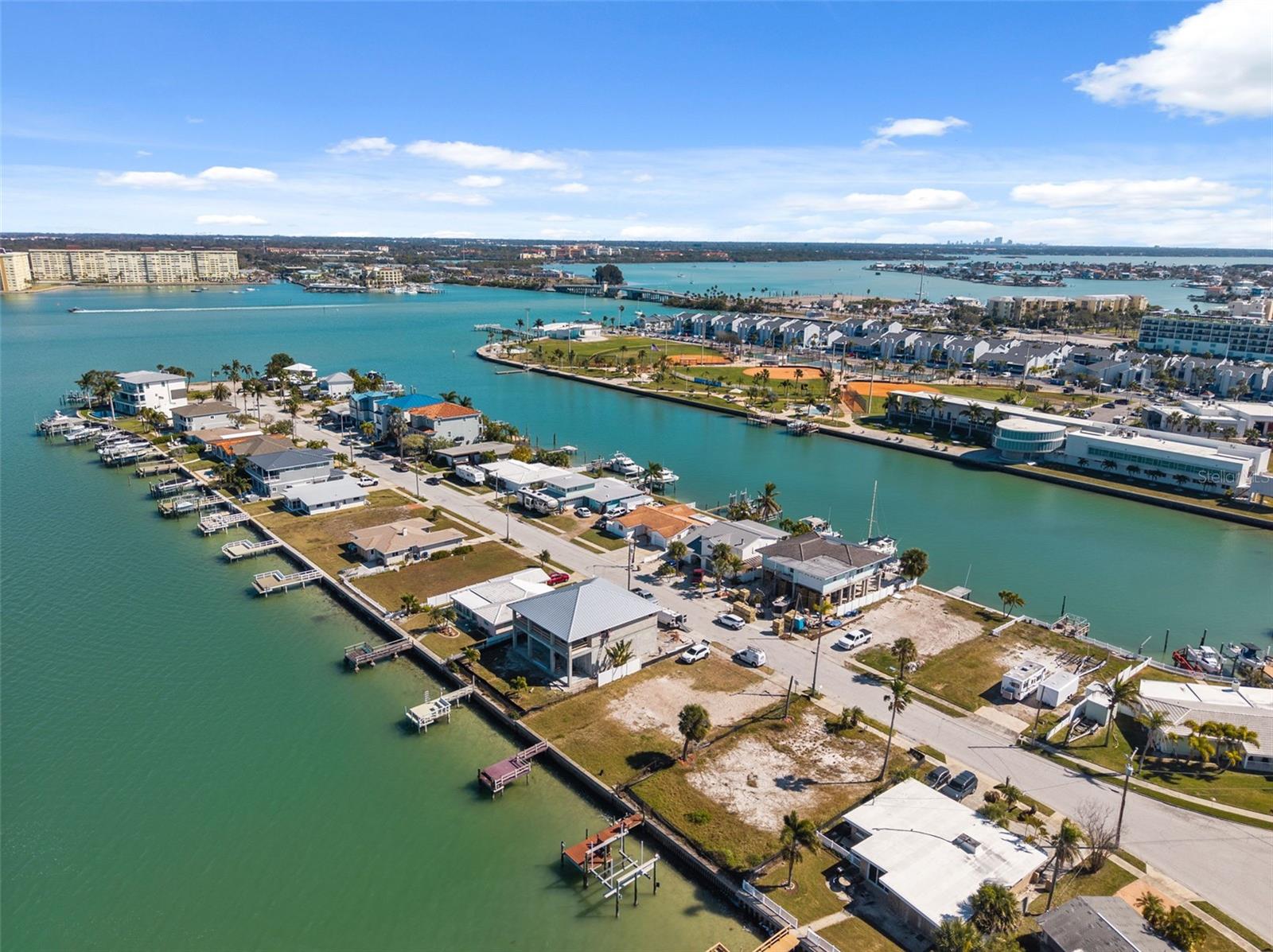 15307 HARBOR DR, MADEIRA BEACH, FL — photo 17