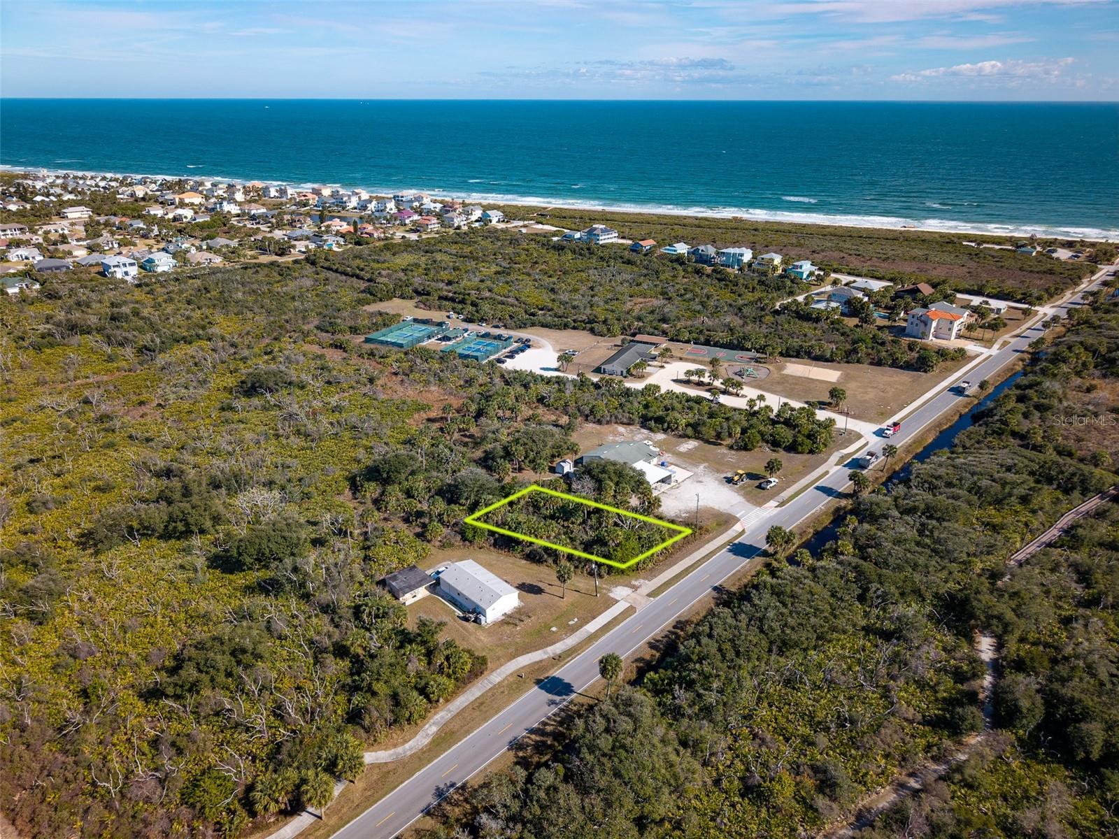 67 MALACOMPRA RD, PALM COAST, FL — photo 2