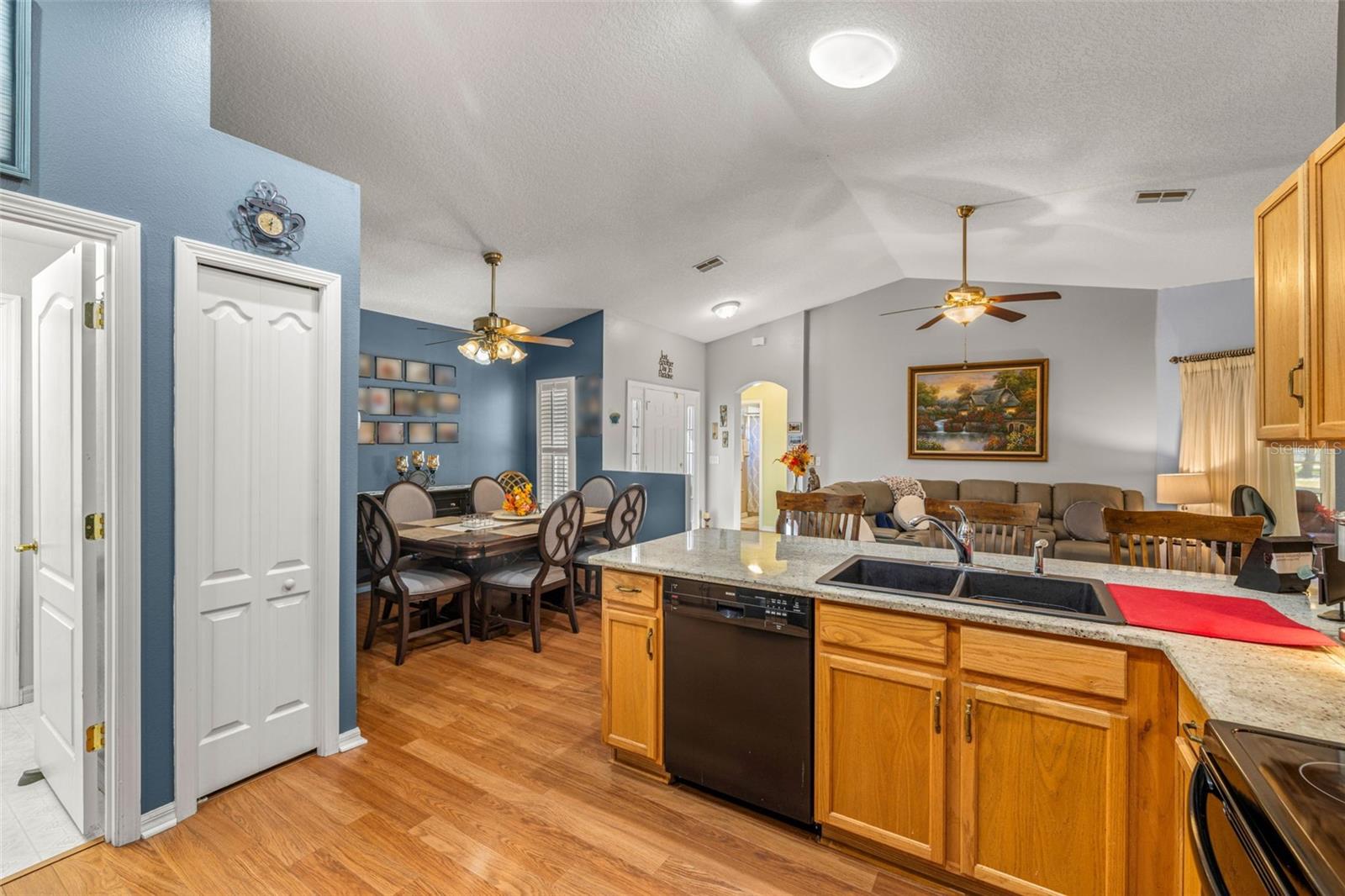 29335 CADDY SHACK LN E, SAN ANTONIO, FL — photo 11