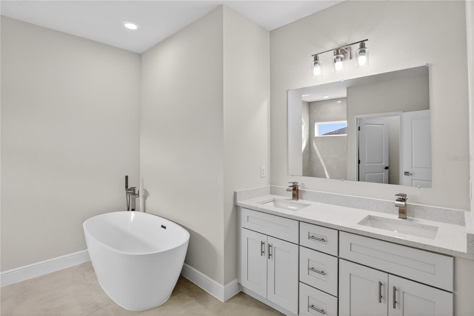 15742 SW 37TH CIR, OCALA, FL — photo 18
