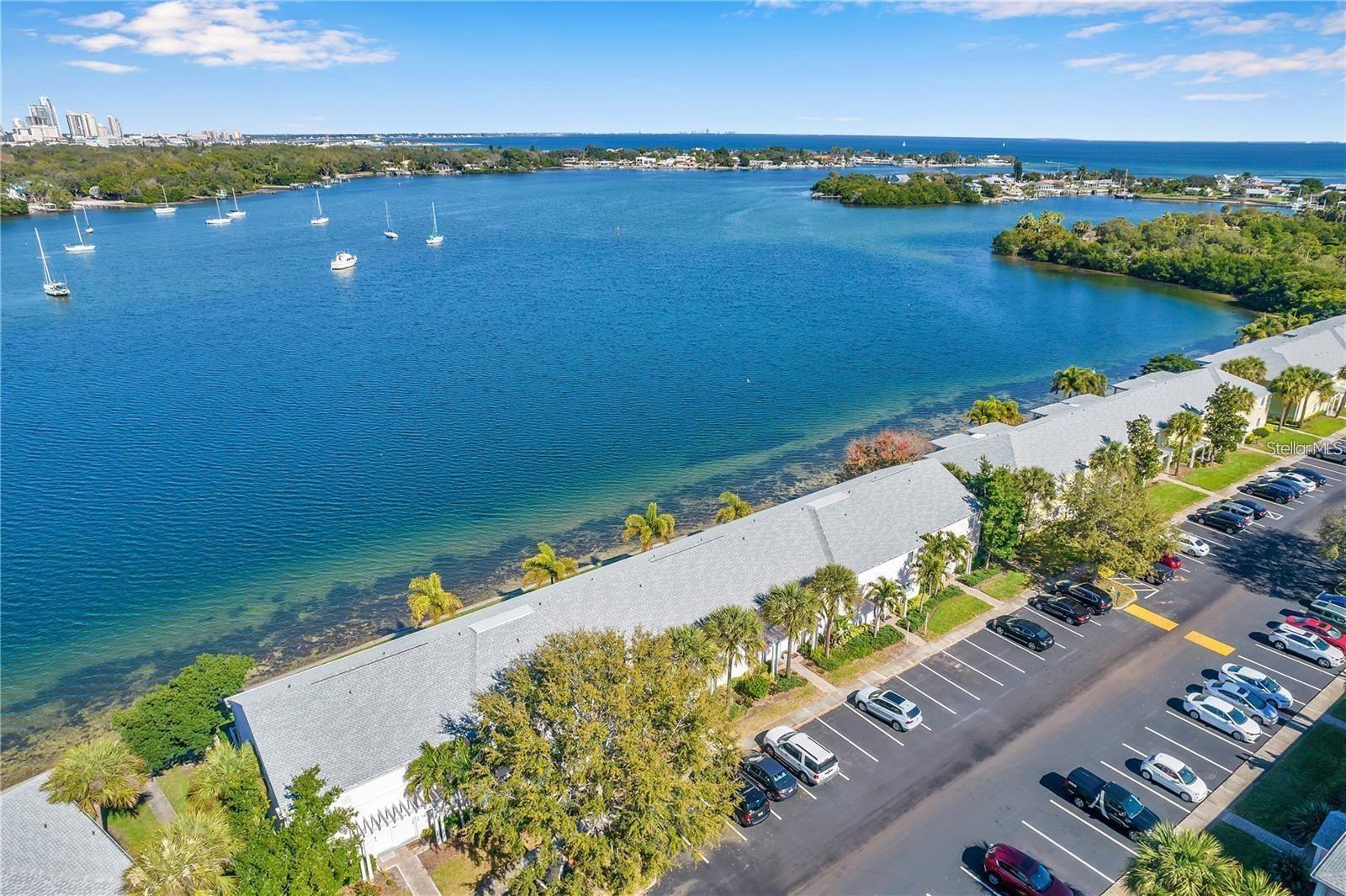 205 POMPANO DR SE #B, ST PETERSBURG, FL — photo 30
