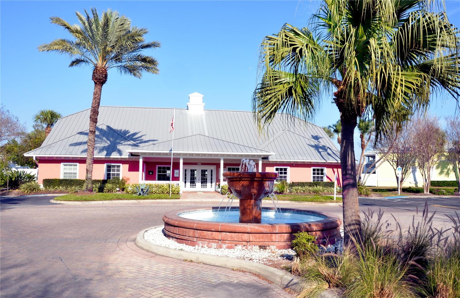 205 POMPANO DR SE #B, ST PETERSBURG, FL — photo 36