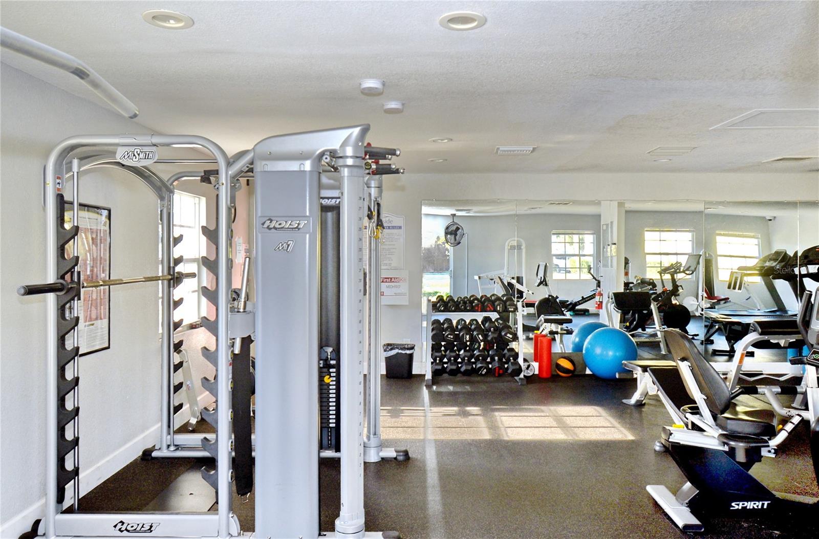 205 POMPANO DR SE #B, ST PETERSBURG, FL — photo 42