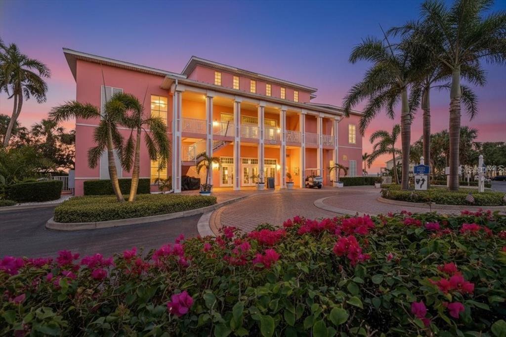 205 POMPANO DR SE #B, ST PETERSBURG, FL — photo 46
