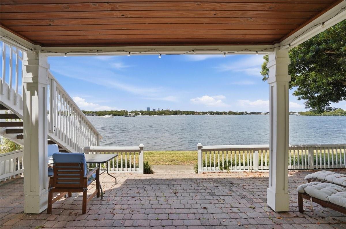 205 POMPANO DR SE #B, ST PETERSBURG, FL — photo 23