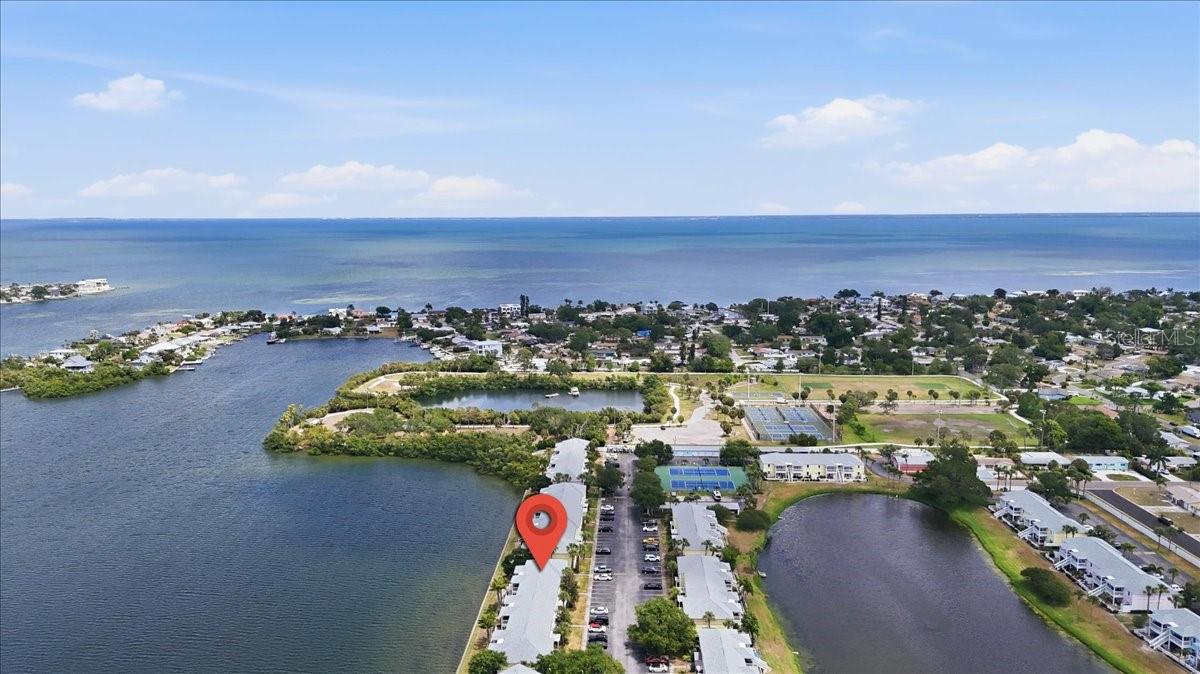 205 POMPANO DR SE #B, ST PETERSBURG, FL — photo 56