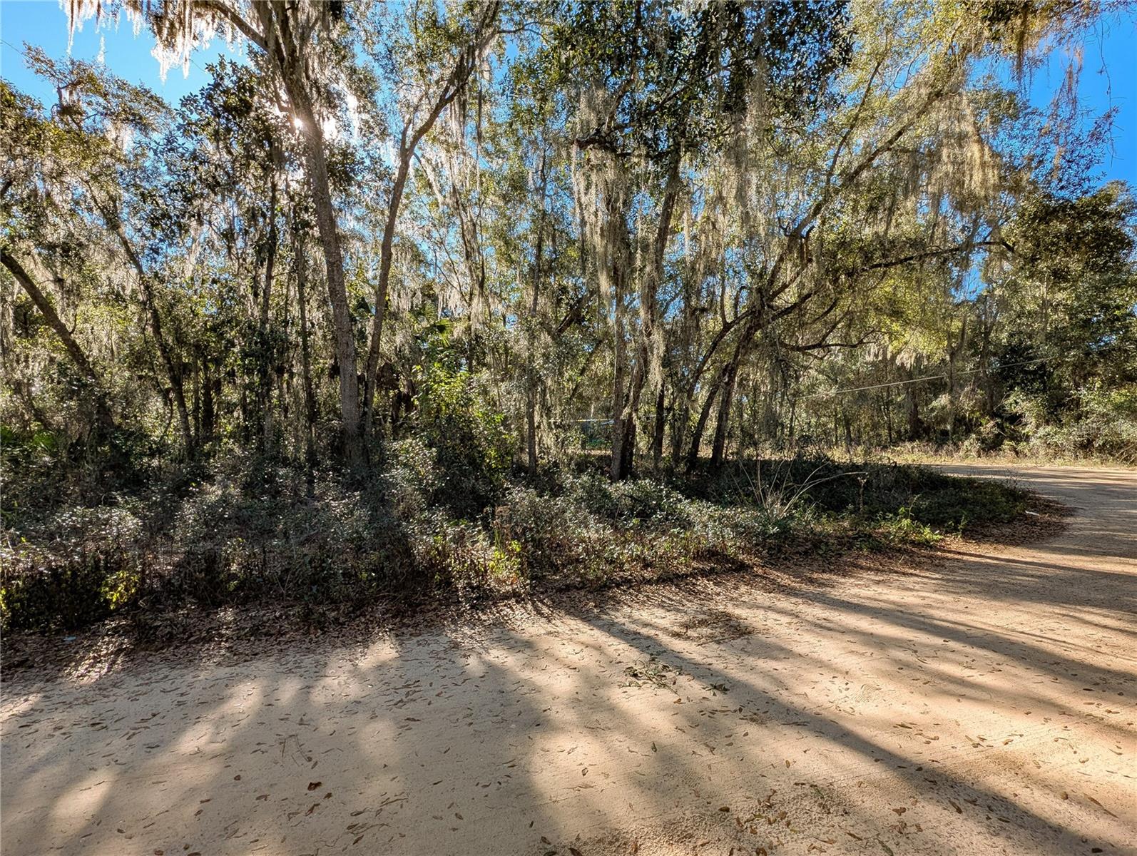 110 LEEWARD RD, SATSUMA, FL — photo 18