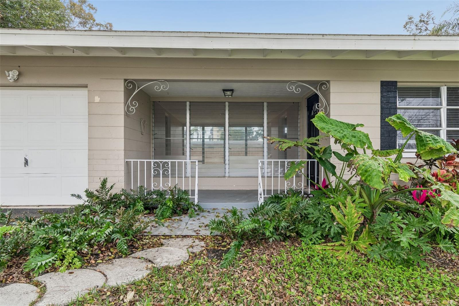 10970 GROVE TER, SEMINOLE, FL — photo 4