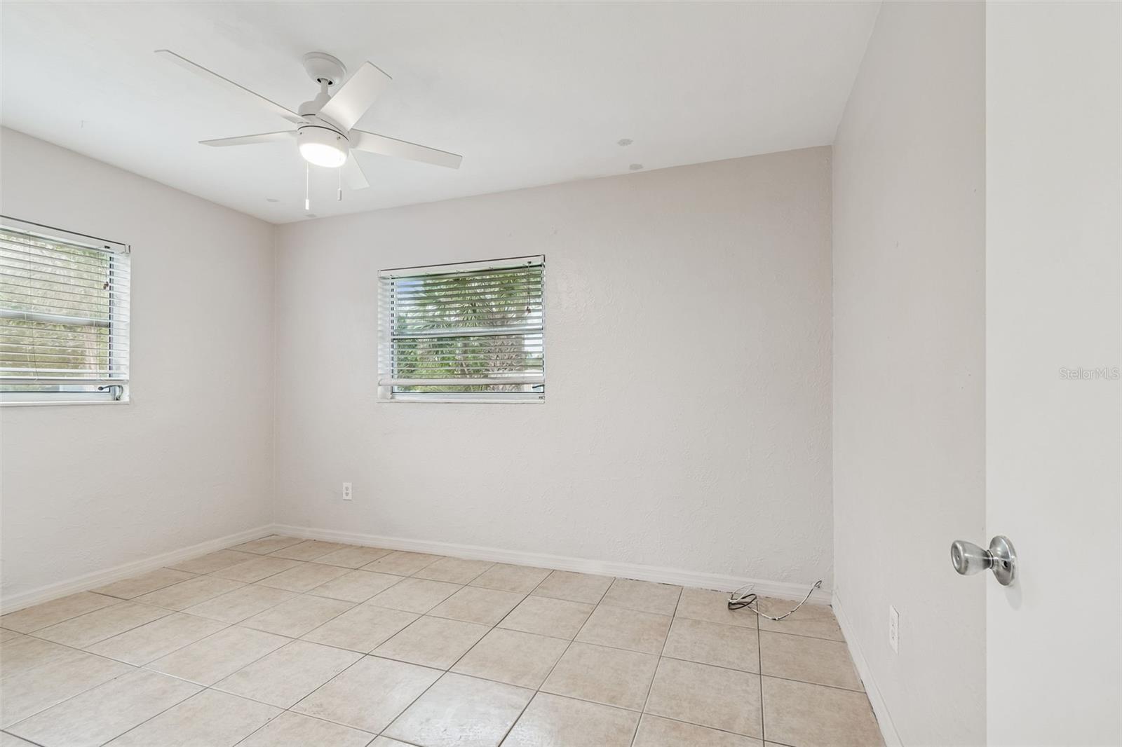 10970 GROVE TER, SEMINOLE, FL — photo 18