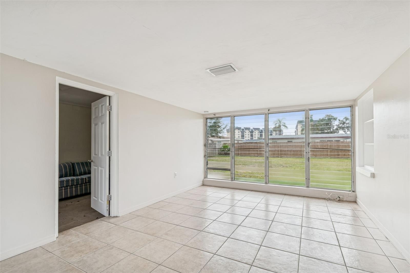 10970 GROVE TER, SEMINOLE, FL — photo 30