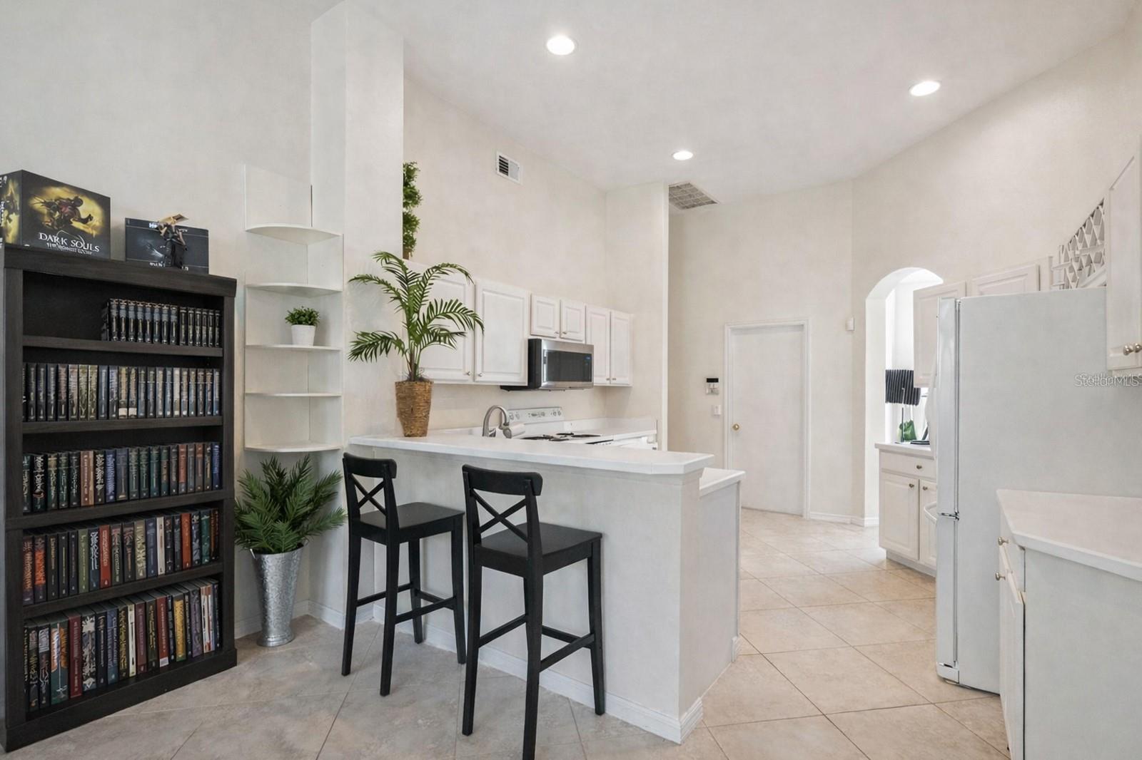 8032 PINE HOLLOW DR, MOUNT DORA, FL — photo 27