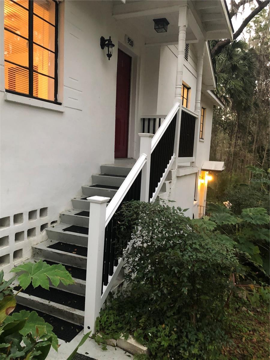 920 NW 20TH ST, GAINESVILLE, FL — photo 2