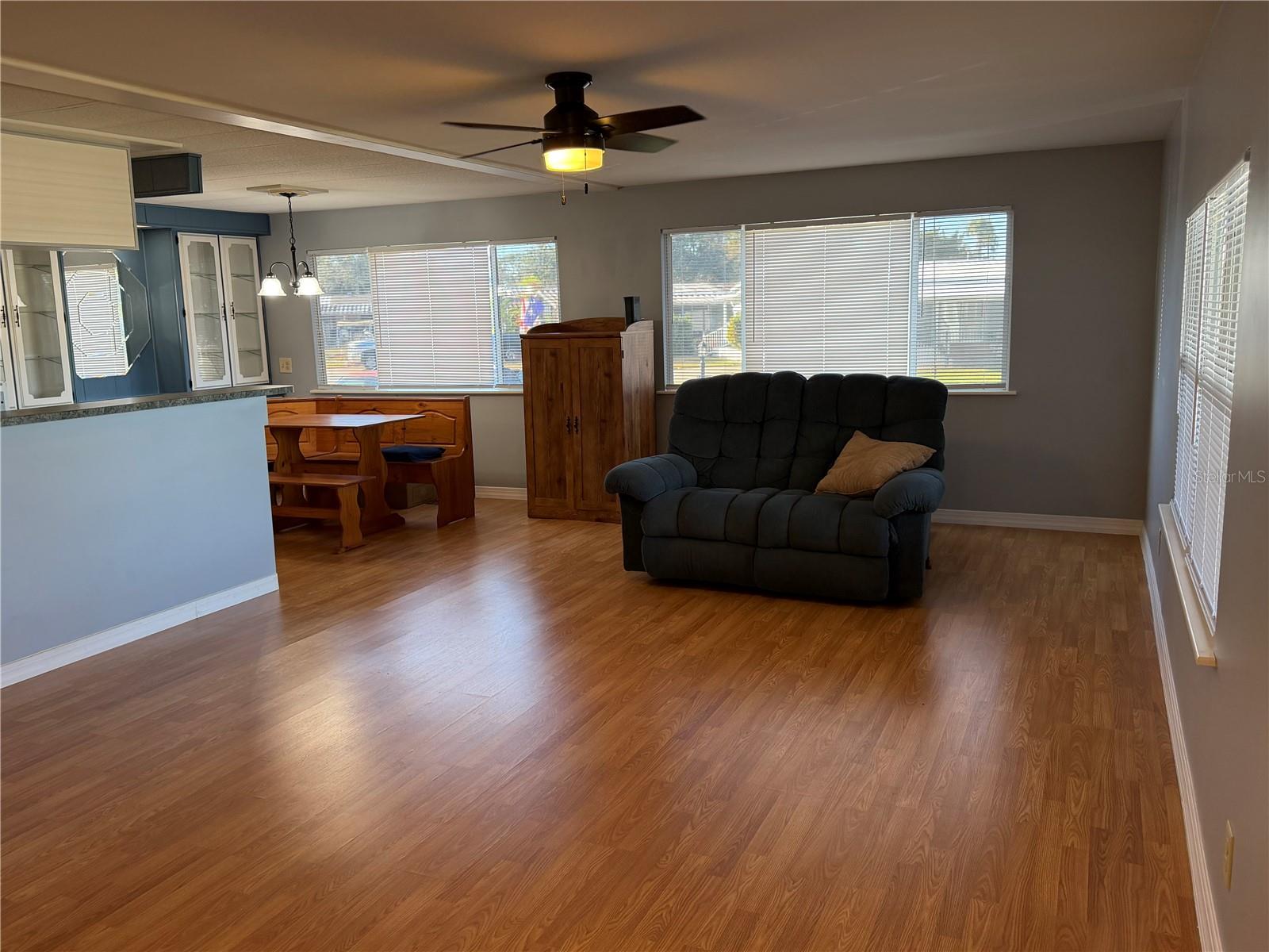 124 CEDAR ST, EDGEWATER, FL — photo 2