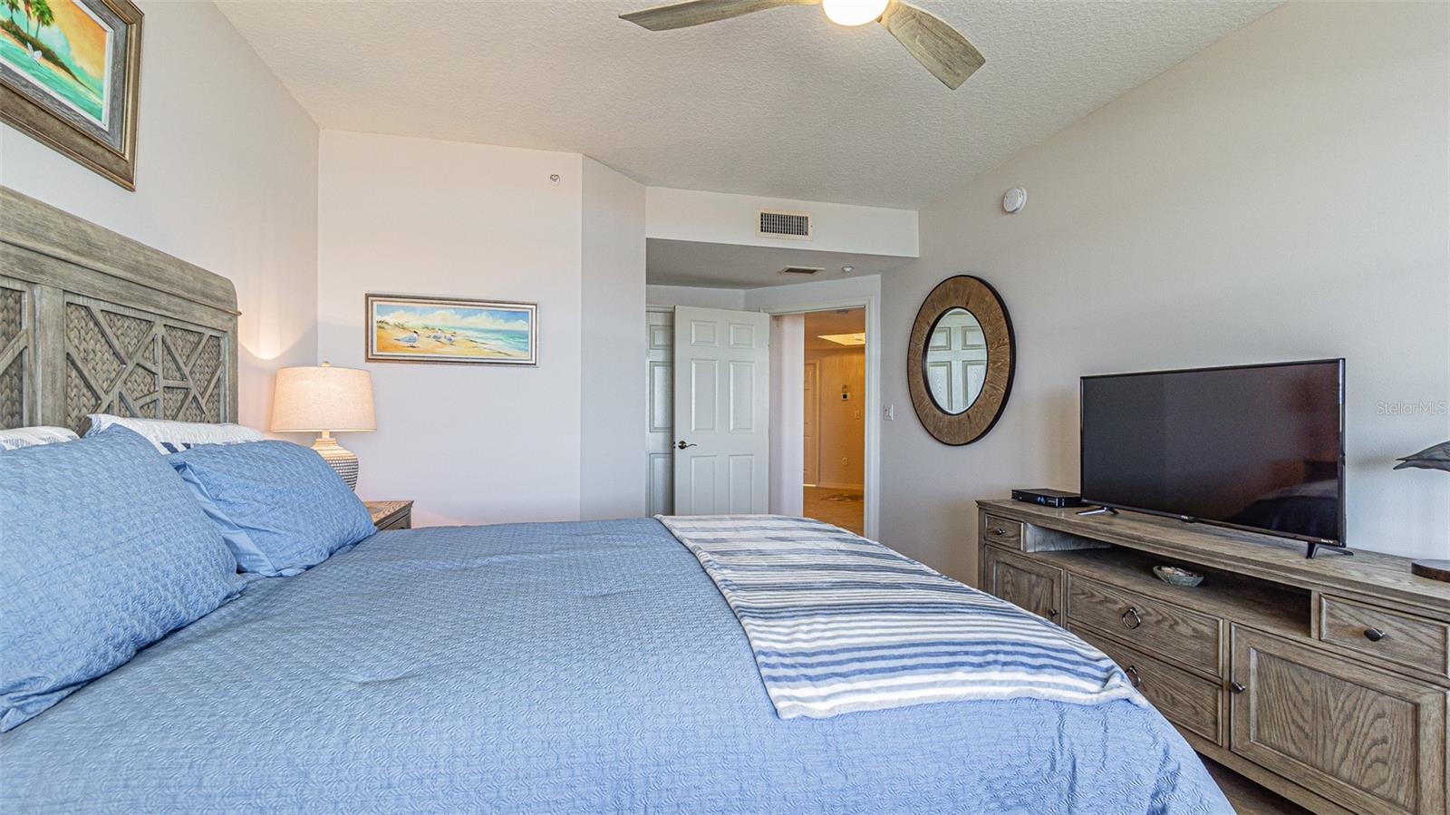 1370 GULF BLVD #703, CLEARWATER, FL — photo 23