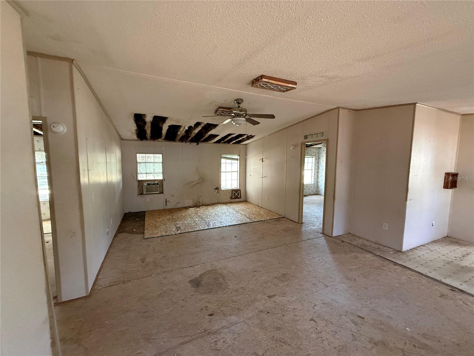 3381 SE 145TH PL, SUMMERFIELD, FL — photo 6