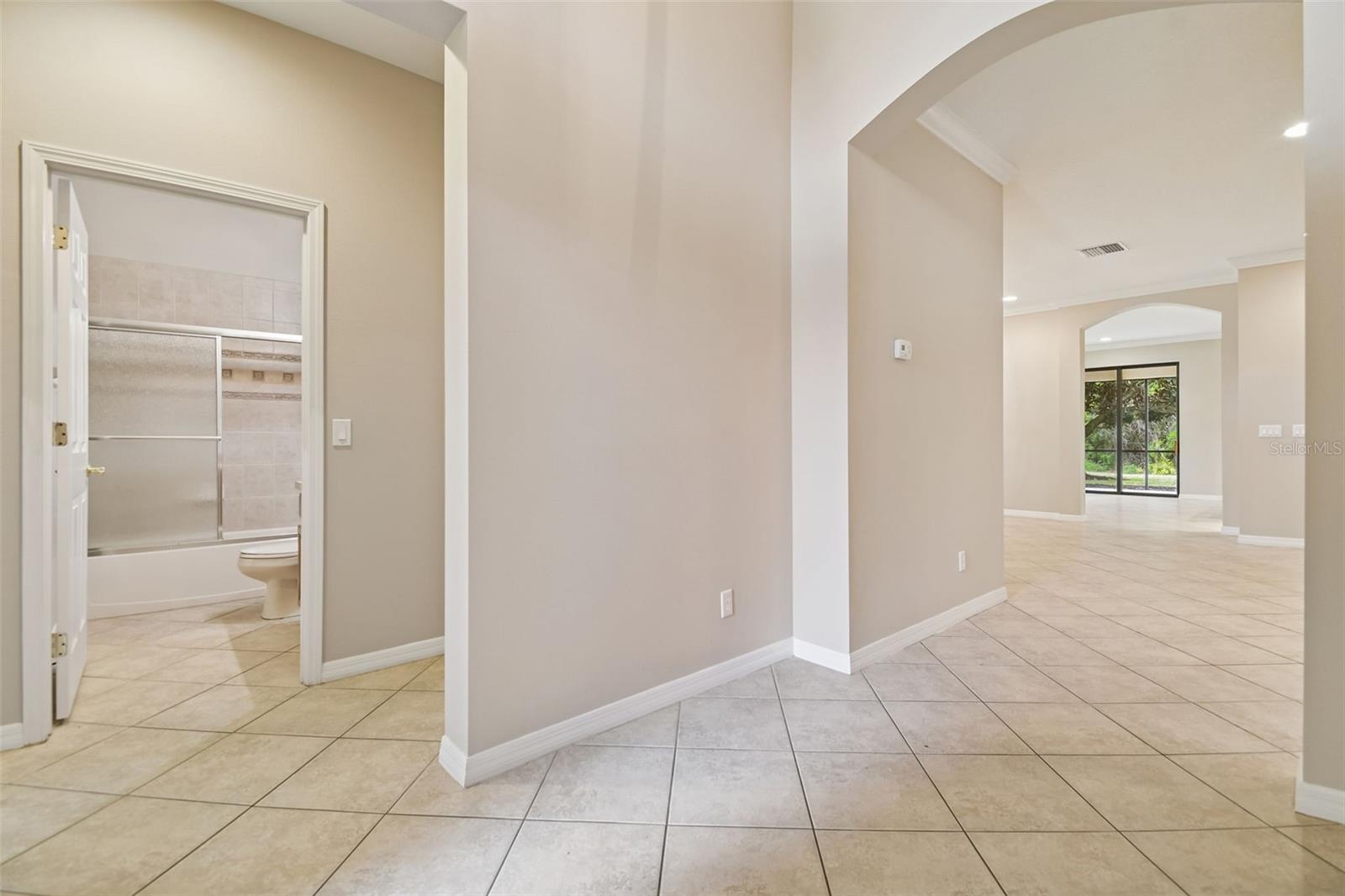 127 SILVER FALLS DR, APOLLO BEACH, FL — photo 5