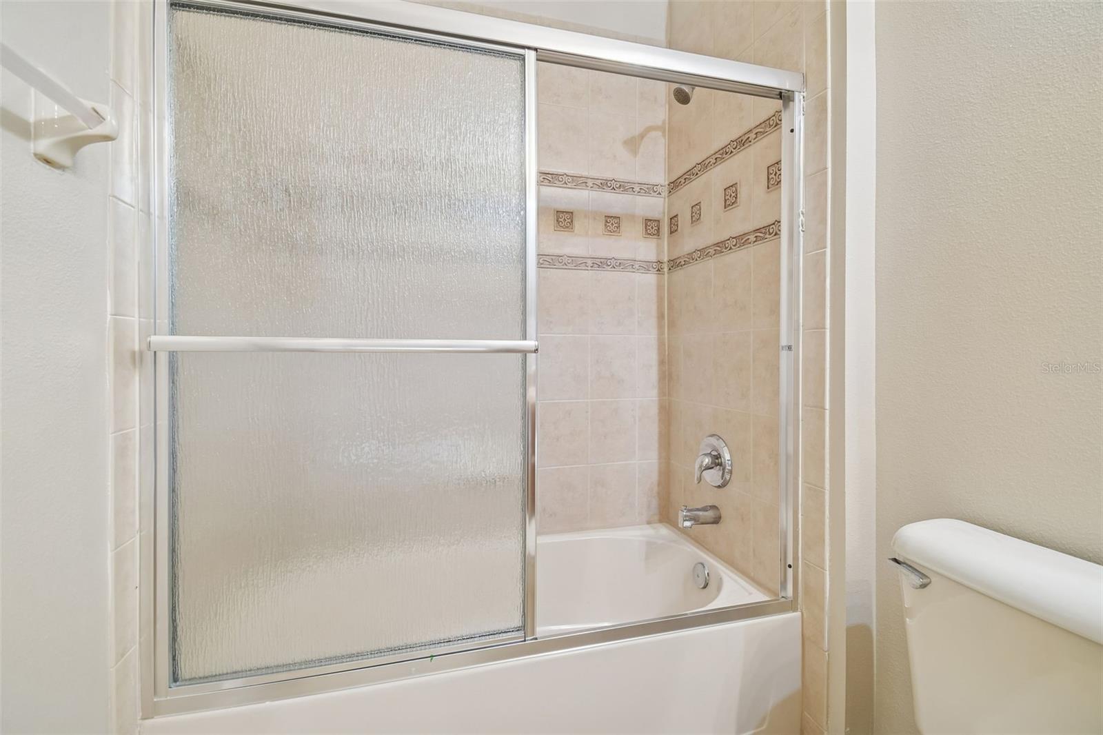 127 SILVER FALLS DR, APOLLO BEACH, FL — photo 17