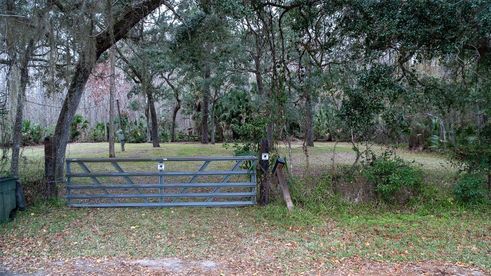 155 FRAN LN, SATSUMA, FL — photo 28
