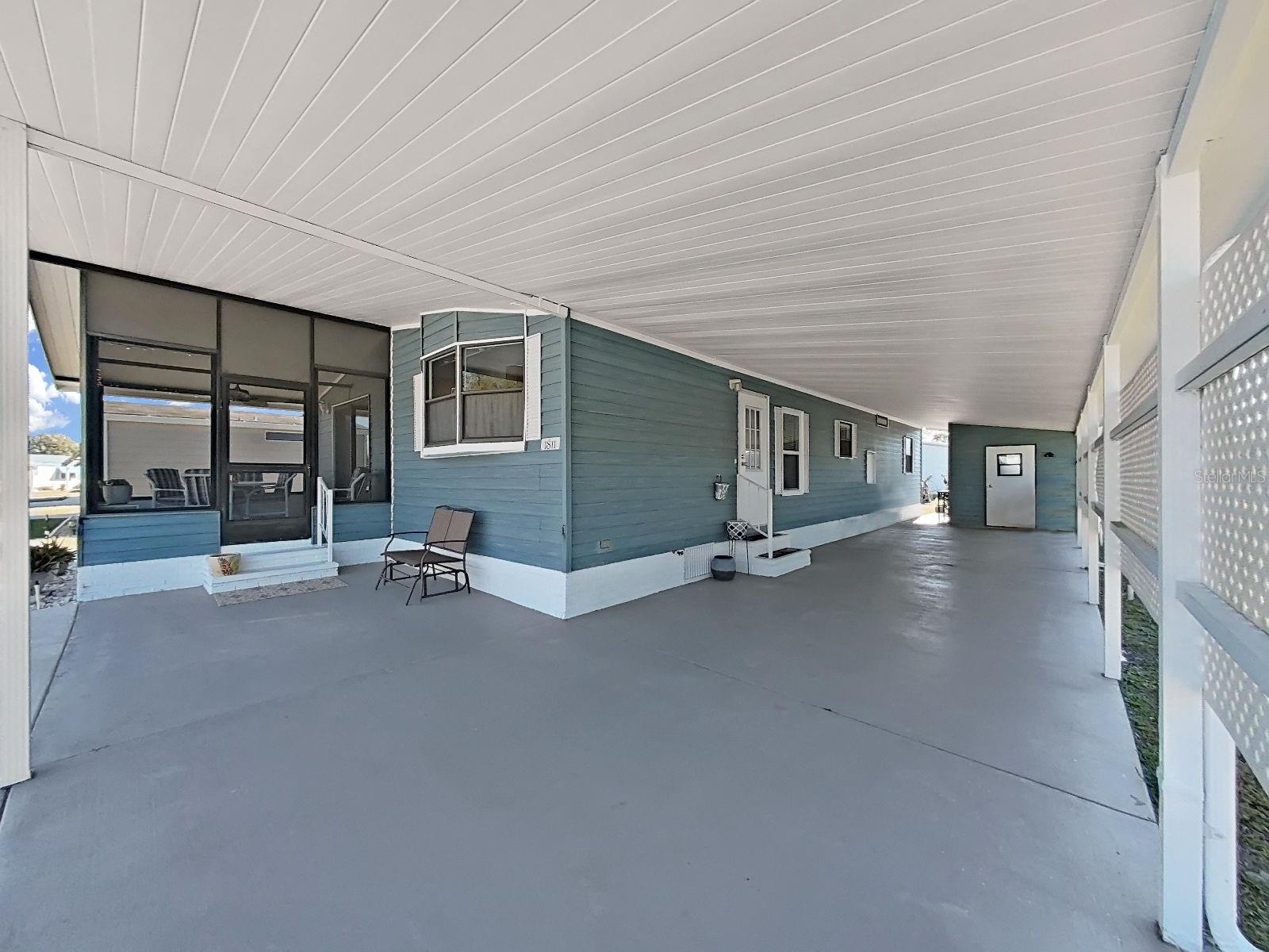 1811 FOX HILL DR, LAKELAND, FL — photo 4