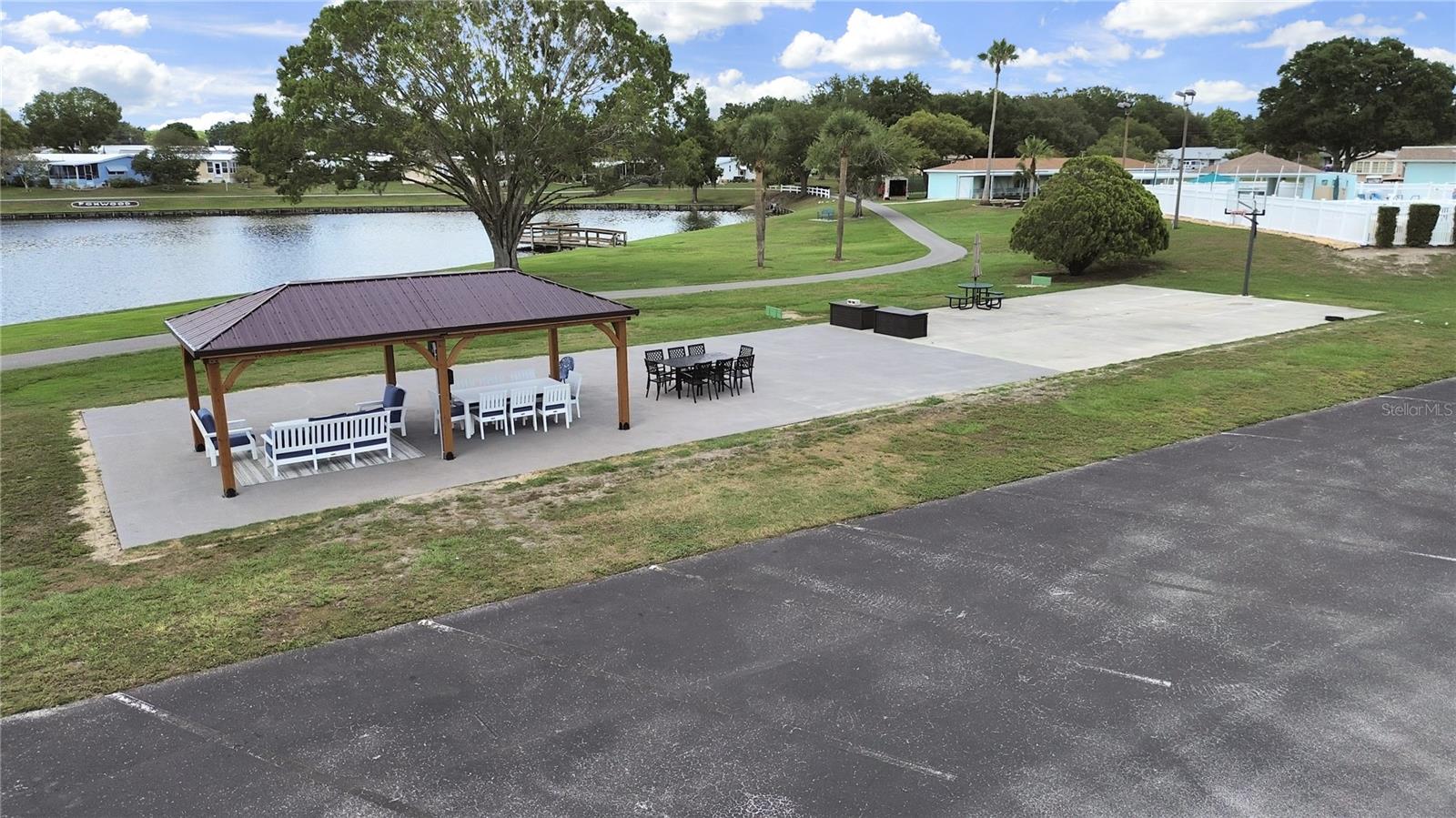 1811 FOX HILL DR, LAKELAND, FL — photo 35