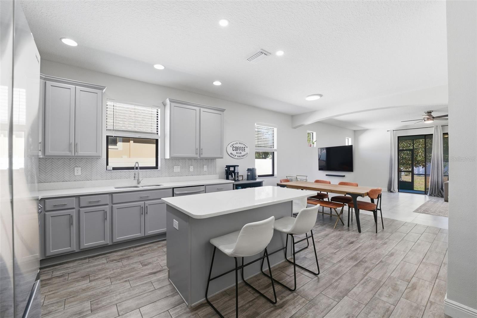 8328 AUBURN RISE CT, LAND O LAKES, FL — photo 4
