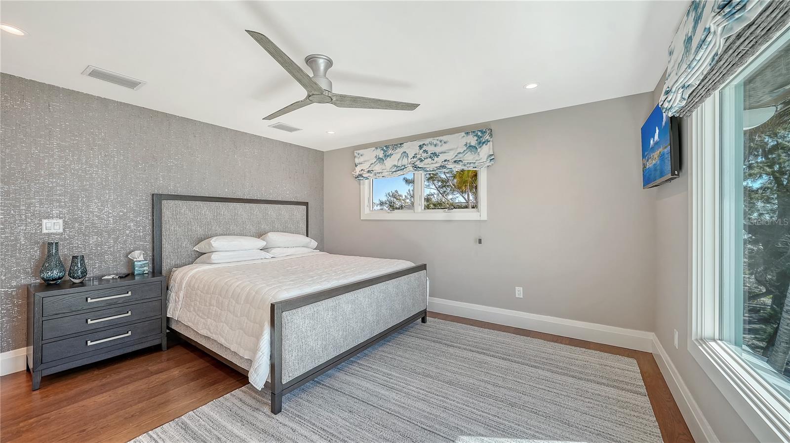 95 52ND ST, HOLMES BEACH, FL — photo 31