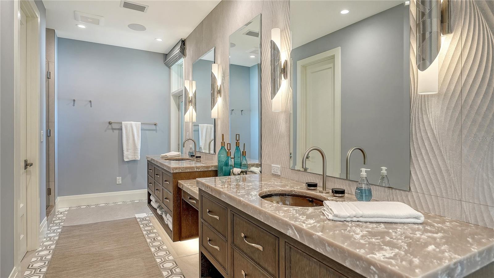 95 52ND ST, HOLMES BEACH, FL — photo 42