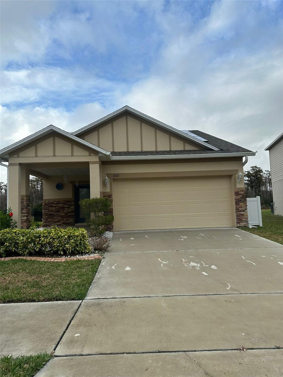 2221 CANYON BREEZE AVE, KISSIMMEE, FL