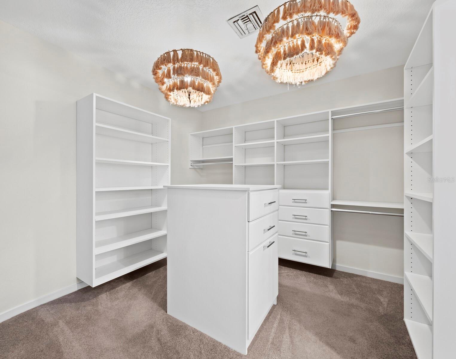 3435 WINDING OAKS DR #18, LONGBOAT KEY, FL — photo 40