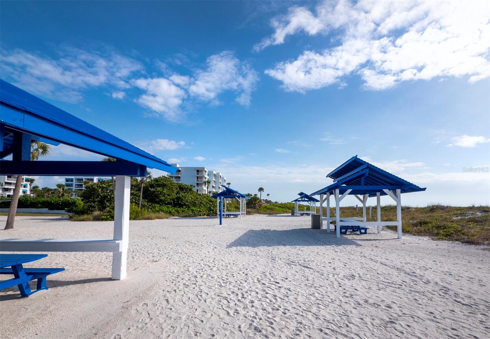 3435 WINDING OAKS DR #18, LONGBOAT KEY, FL — photo 69