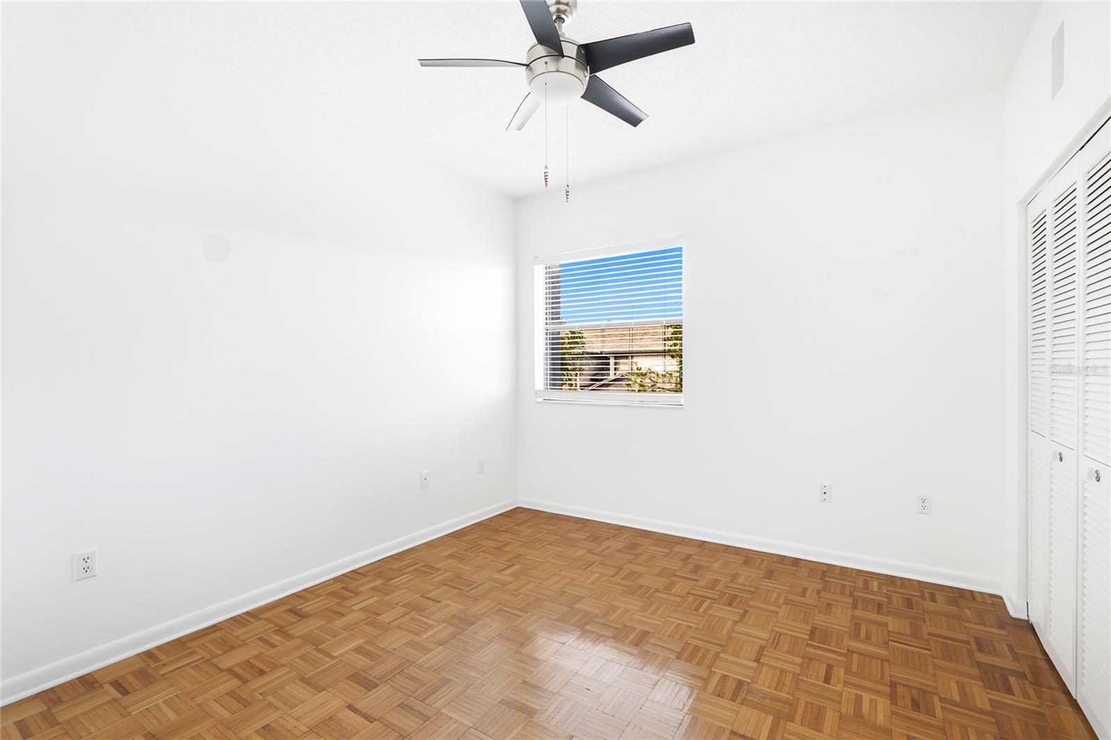 1648 STARLING DR #202, SARASOTA, FL — photo 29