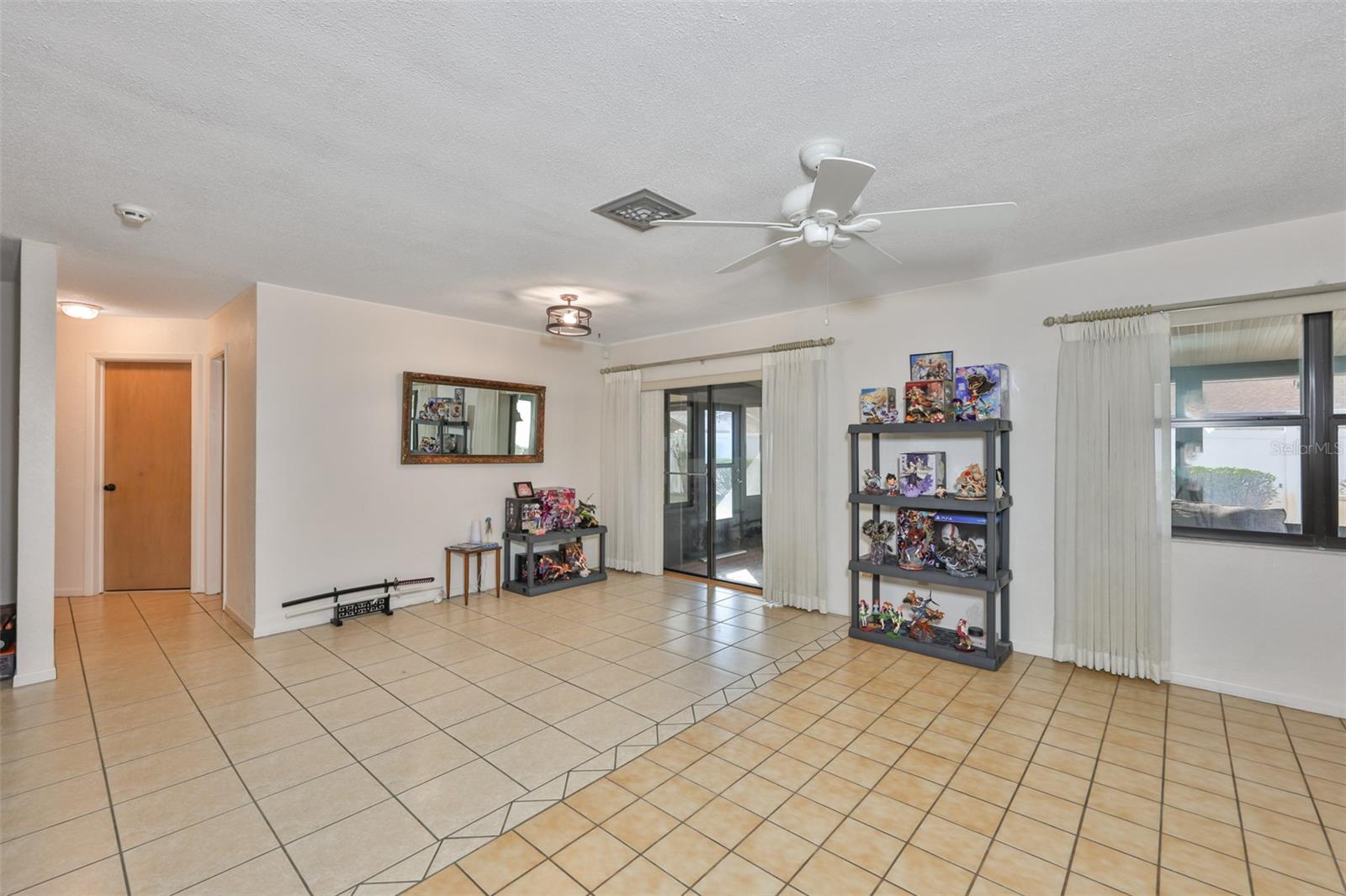 5534 22ND AVE N, ST PETERSBURG, FL — photo 5