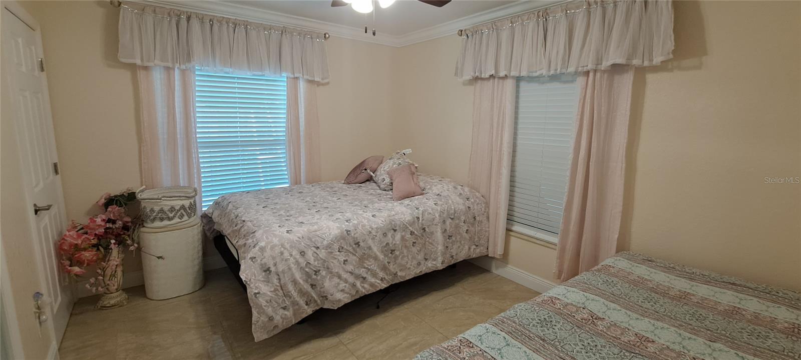 3964 22ND AVE N, ST PETERSBURG, FL — photo 33