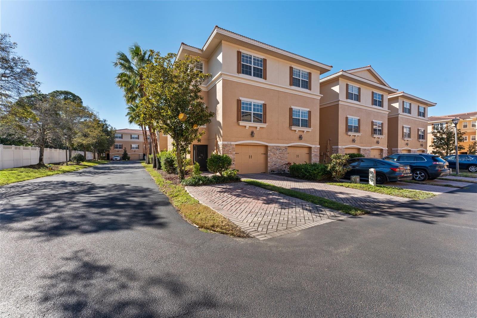 5034 BLUE RUNNER CT, NEW PORT RICHEY, FL — photo 2