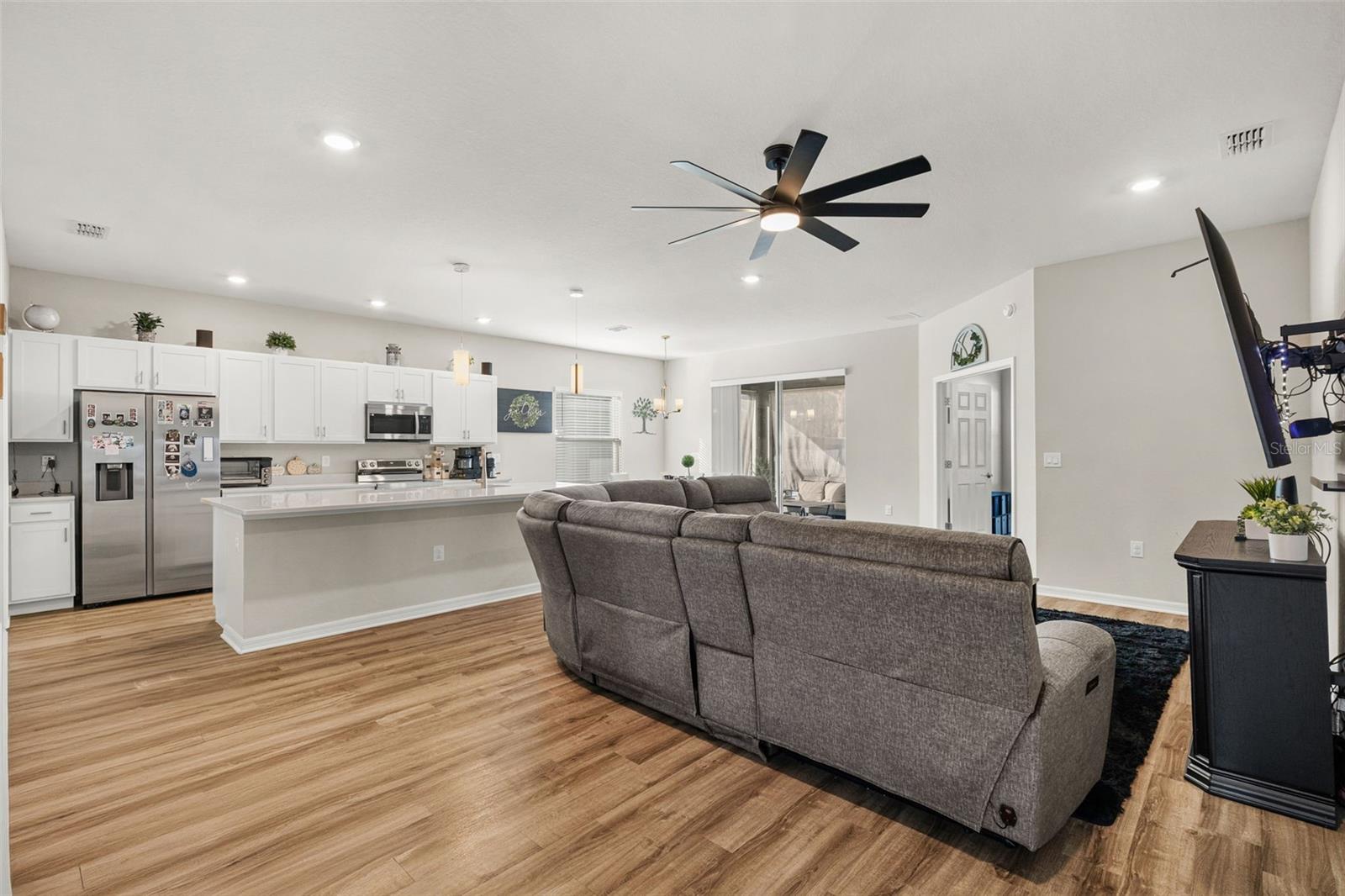 1056 ARUBA AVE, MULBERRY, FL — photo 4