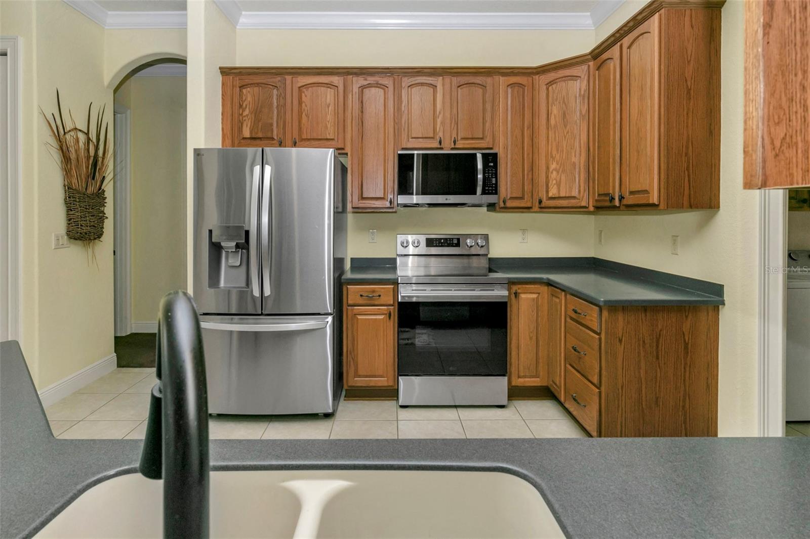 5203 GROVE MNR, LADY LAKE, FL — photo 26