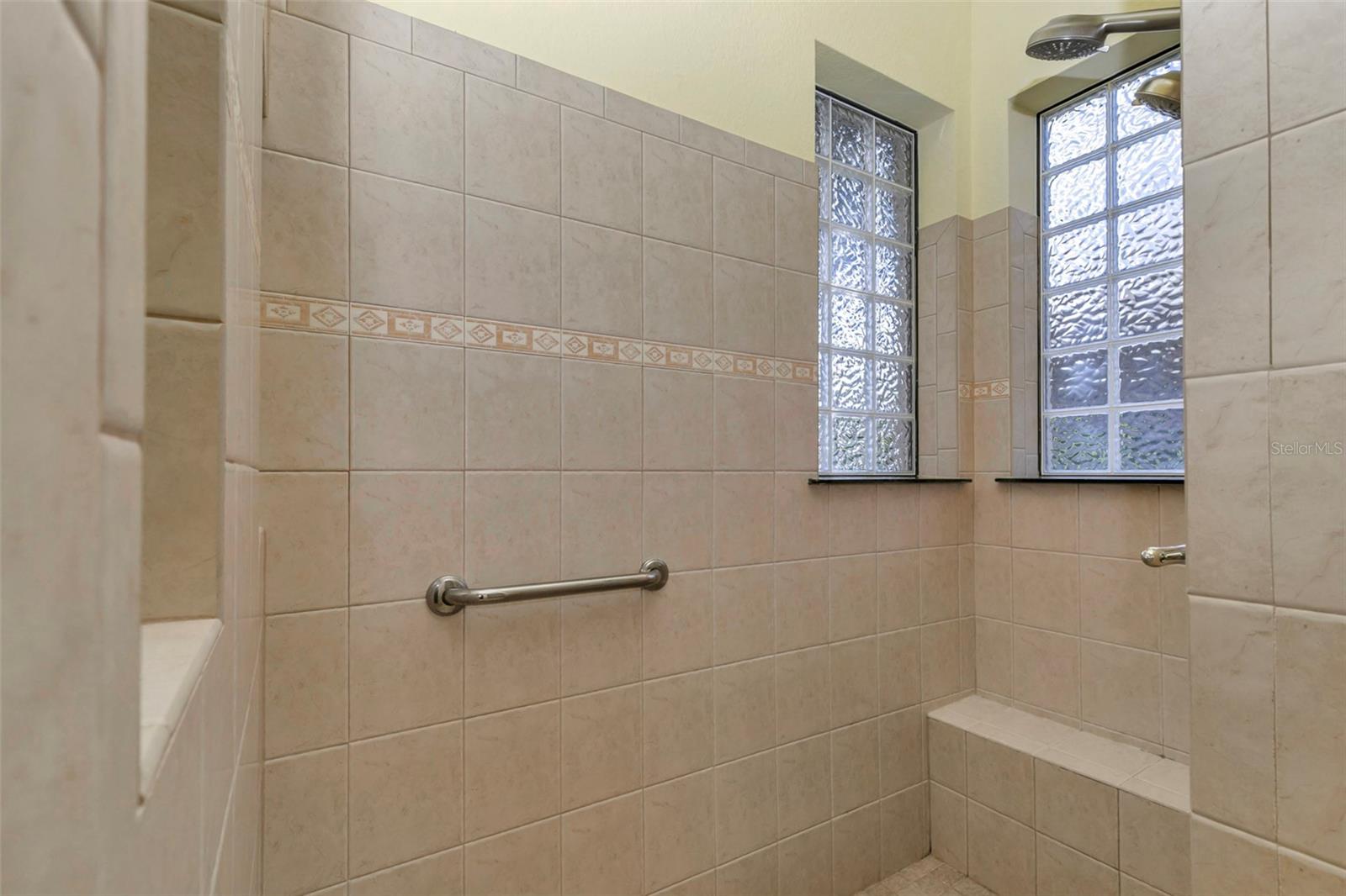 5203 GROVE MNR, LADY LAKE, FL — photo 53