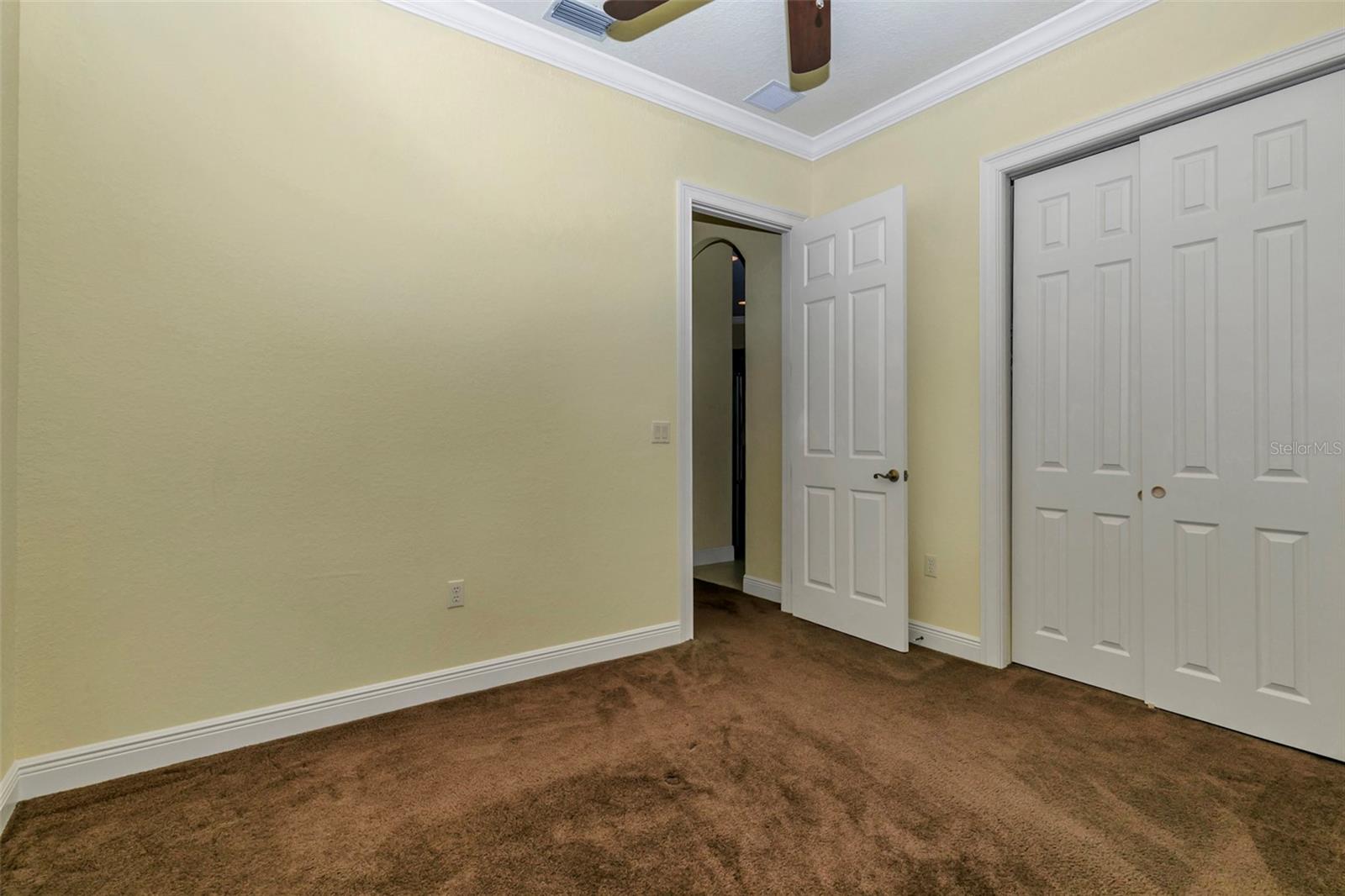 5203 GROVE MNR, LADY LAKE, FL — photo 65