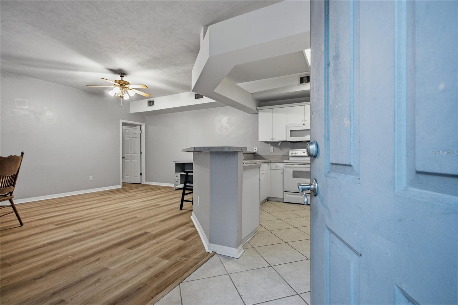 4945 NW 1ST PL, GAINESVILLE, FL — photo 4