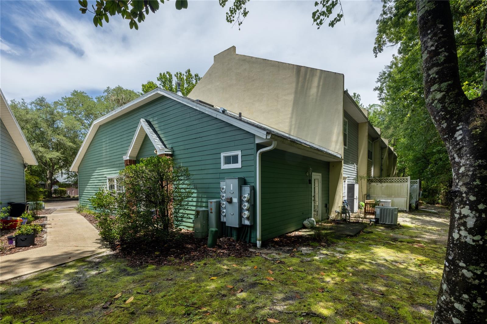 4945 NW 1ST PL, GAINESVILLE, FL — photo 25