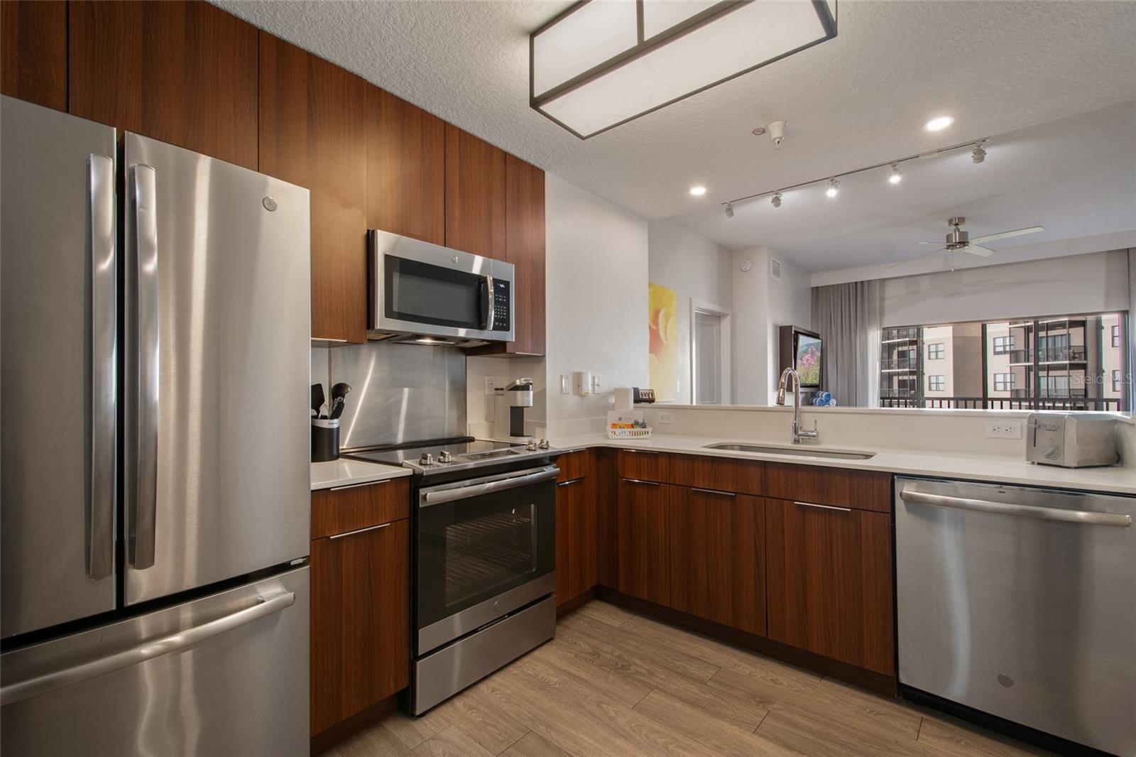 14501 GROVE RESORT AVE #2535, WINTER GARDEN, FL — photo 16