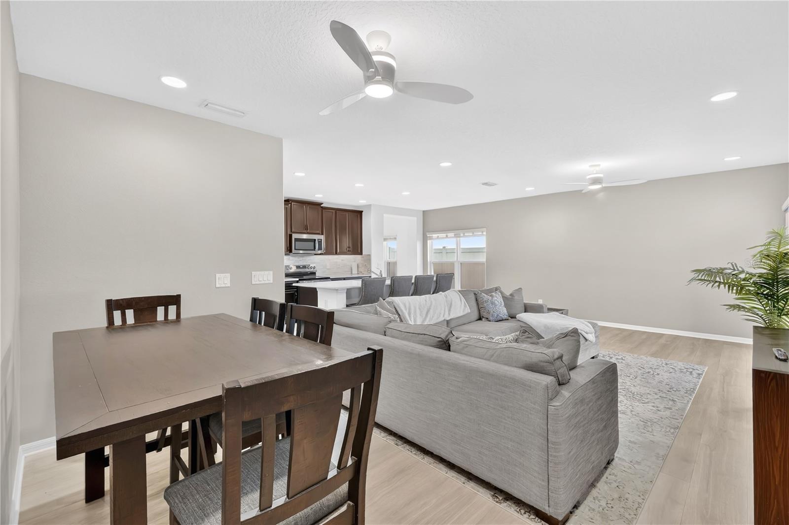 4781 MARCOS CIR, KISSIMMEE, FL — photo 6