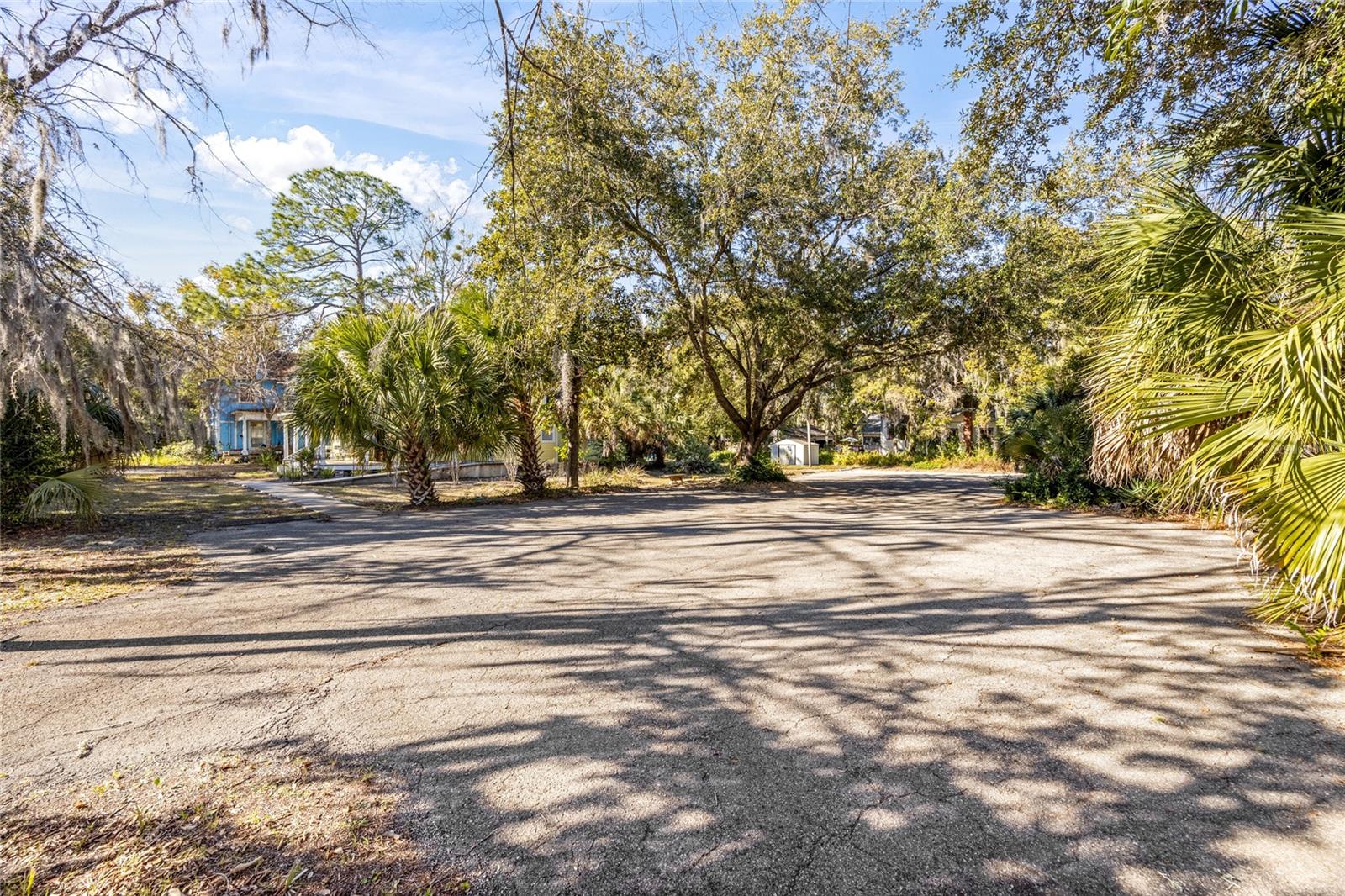728 E UNIVERSITY AVE, GAINESVILLE, FL — photo 63