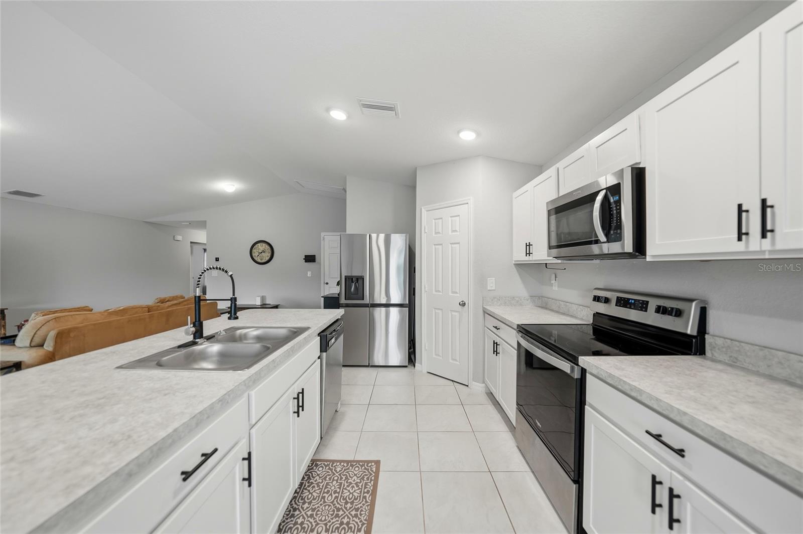 1923 KESTER AVE, LEHIGH ACRES, FL — photo 8