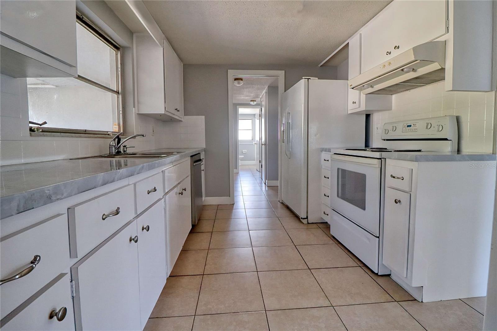 10332 HONEYSUCKLE LN, PORT RICHEY, FL — photo 13