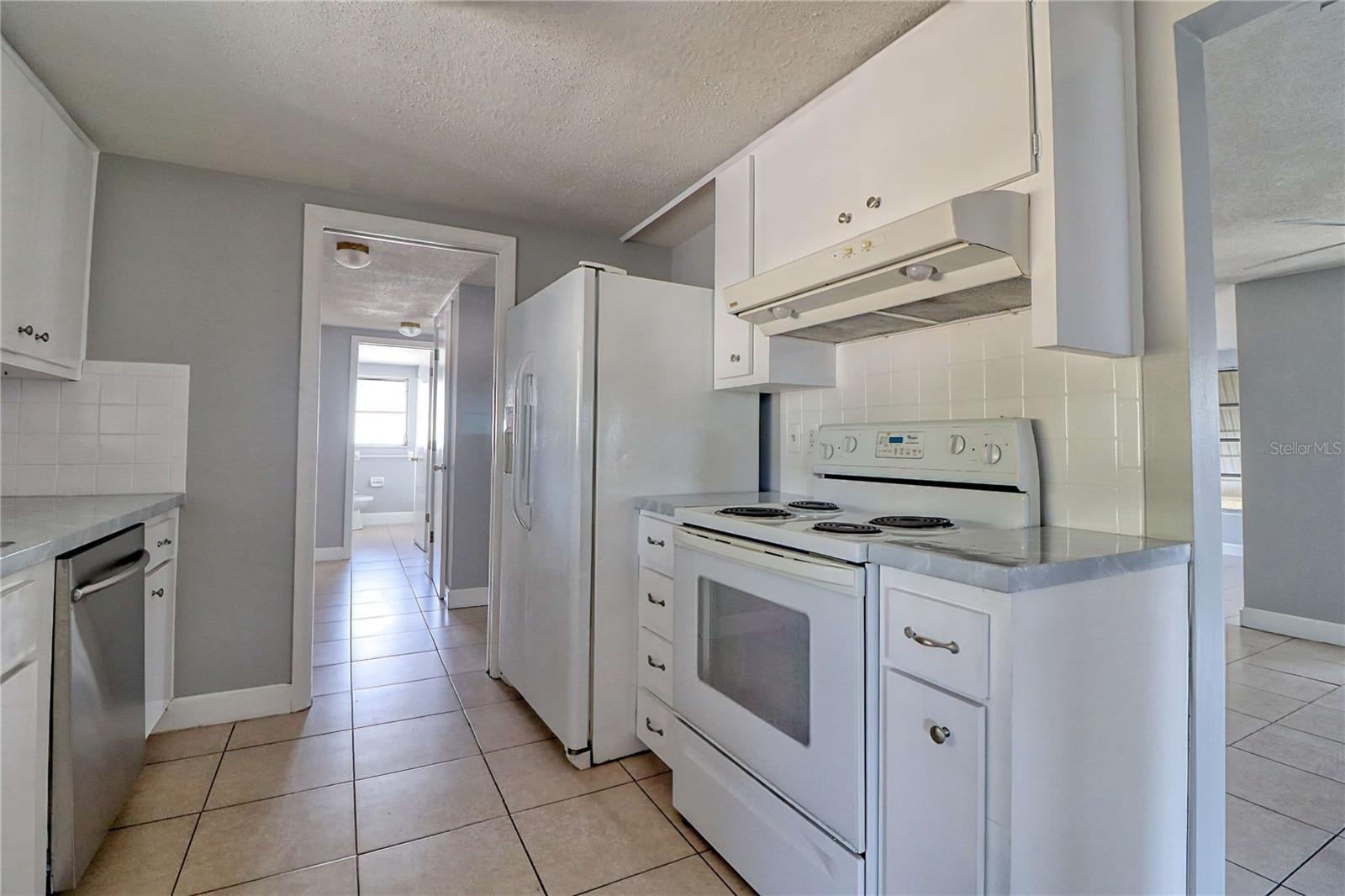 10332 HONEYSUCKLE LN, PORT RICHEY, FL — photo 14