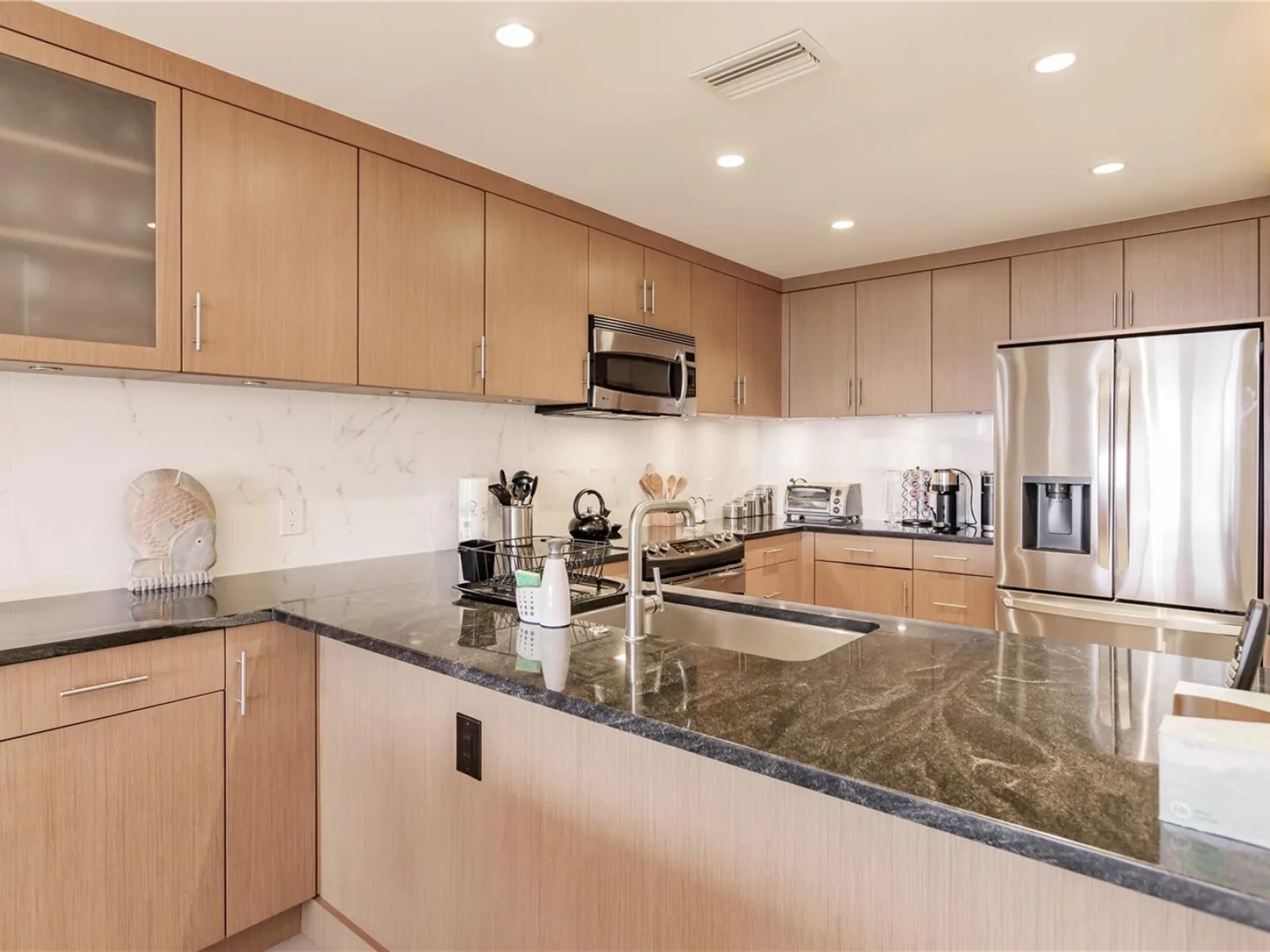 1200 E PEPPERTREE LN #402, SARASOTA, FL — photo 15