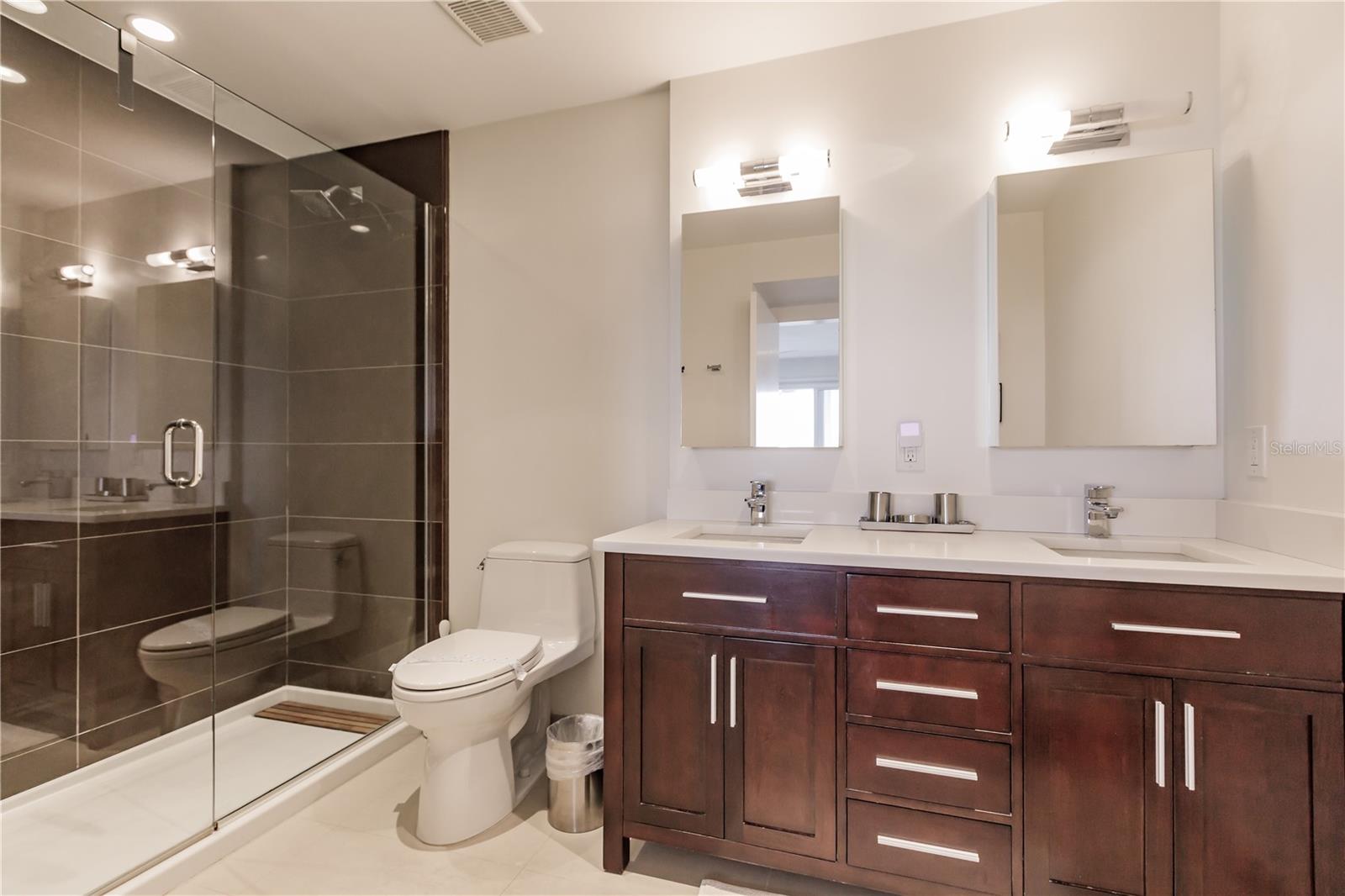 1200 E PEPPERTREE LN #402, SARASOTA, FL — photo 35